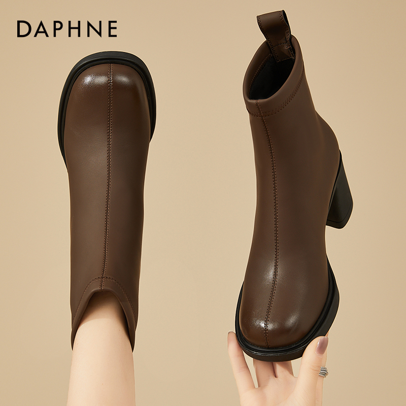 达芙妮高跟短靴女2025新款秋冬加绒粗跟小个子烟筒靴瘦瘦马丁靴子