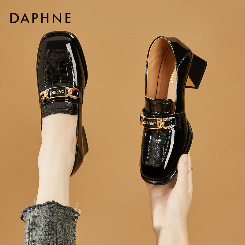 达芙妮真皮粗跟小皮鞋女2025年春秋女鞋英伦风方头工作高跟鞋单鞋