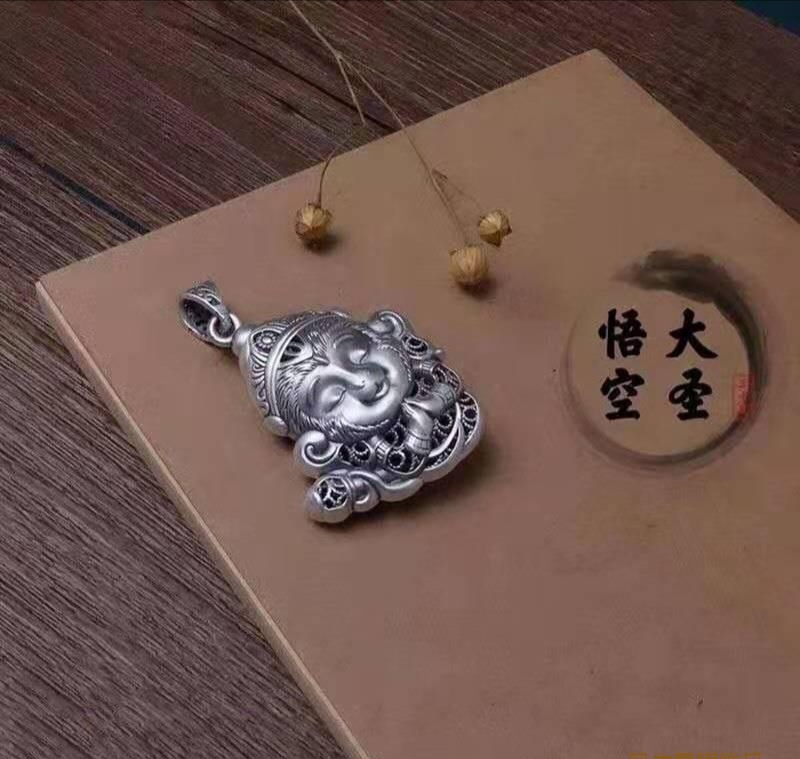 吊坠足银 足银999立体孙悟空吊坠