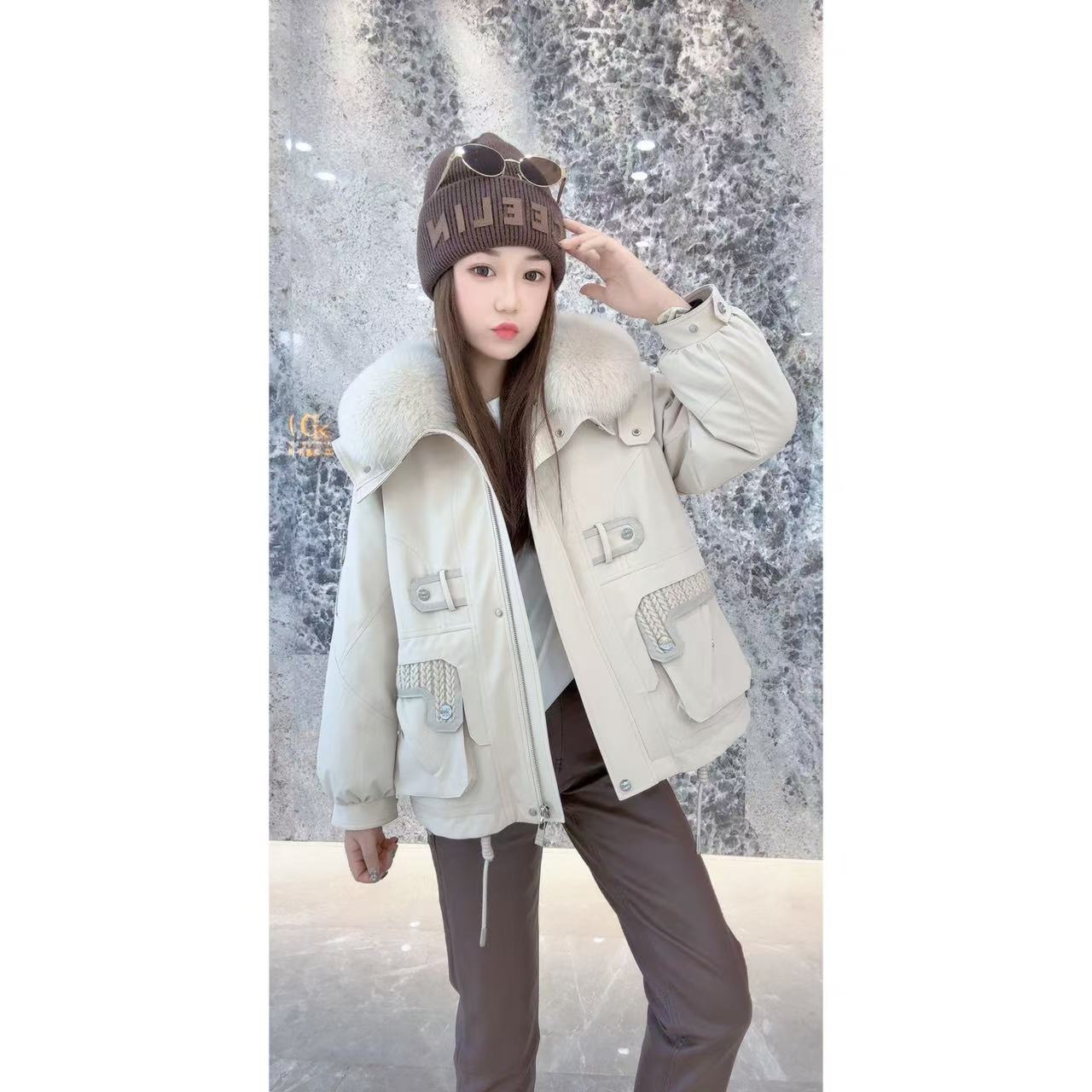 【小娃娃领款】鹅绒+獭兔+兔袖双层内胆狐狸毛领派克服冬季时尚