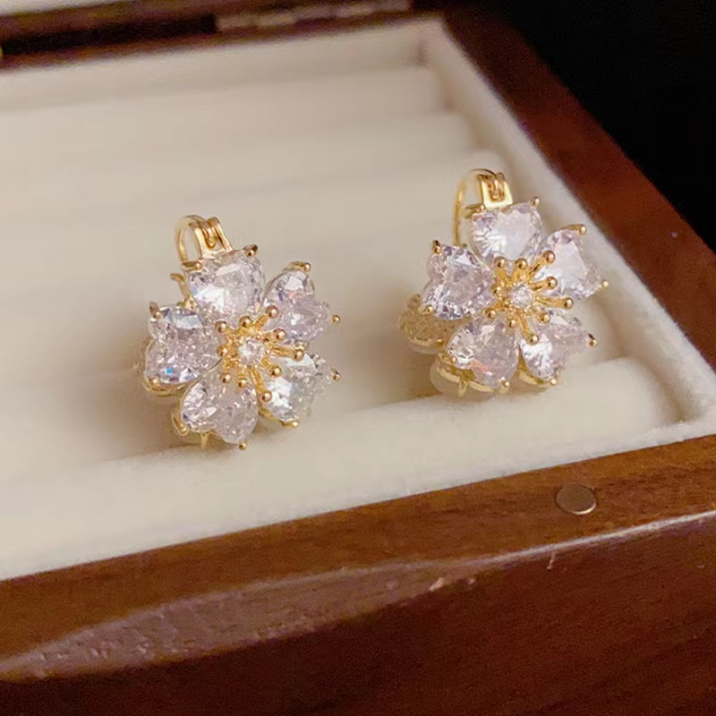 铜合金合成锆石耳饰 荷塘月色气质时尚百搭精致轻奢小众耳环J608