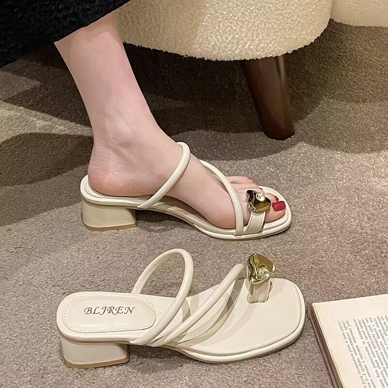 2025新款粗跟套趾小众夹趾仙女风沙滩凉拖鞋法式高跟拖鞋女夏外穿