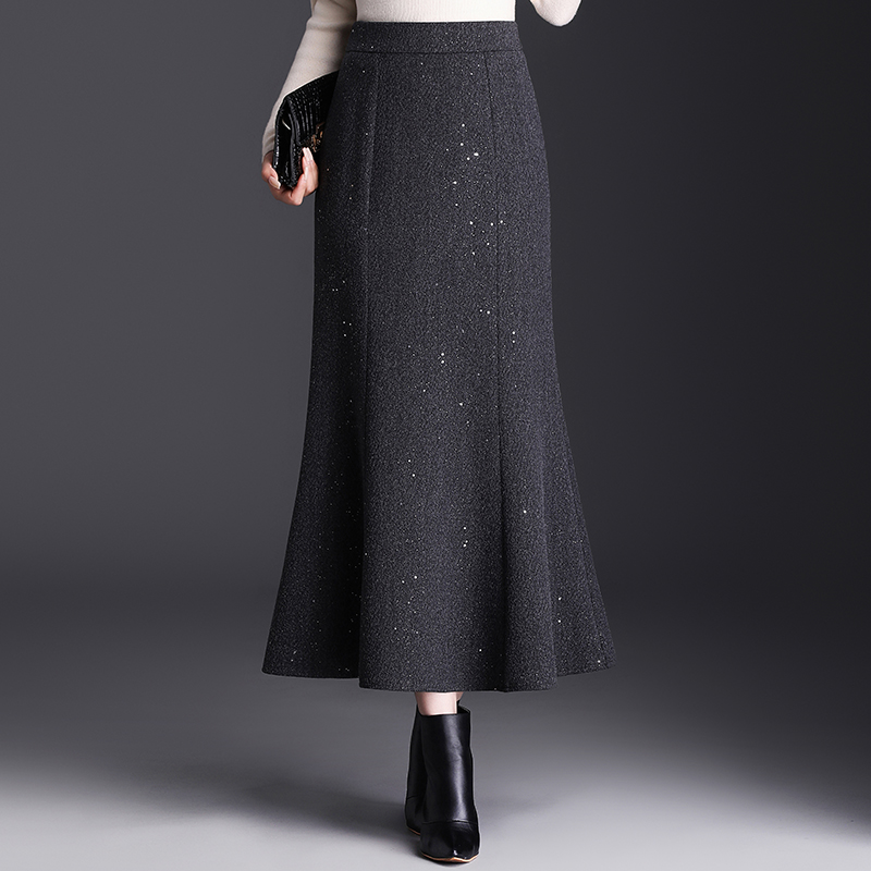 2025冬季新款高腰显瘦修身亮片高级感鱼尾长裙包臀裙毛呢半身裙女