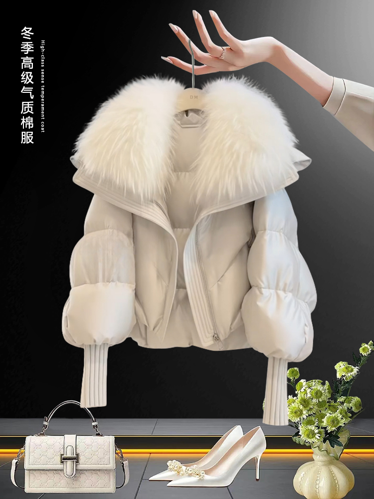 高端加厚抗寒保暖面包服外套2024年冬季爆款超好看毛领气质棉服女