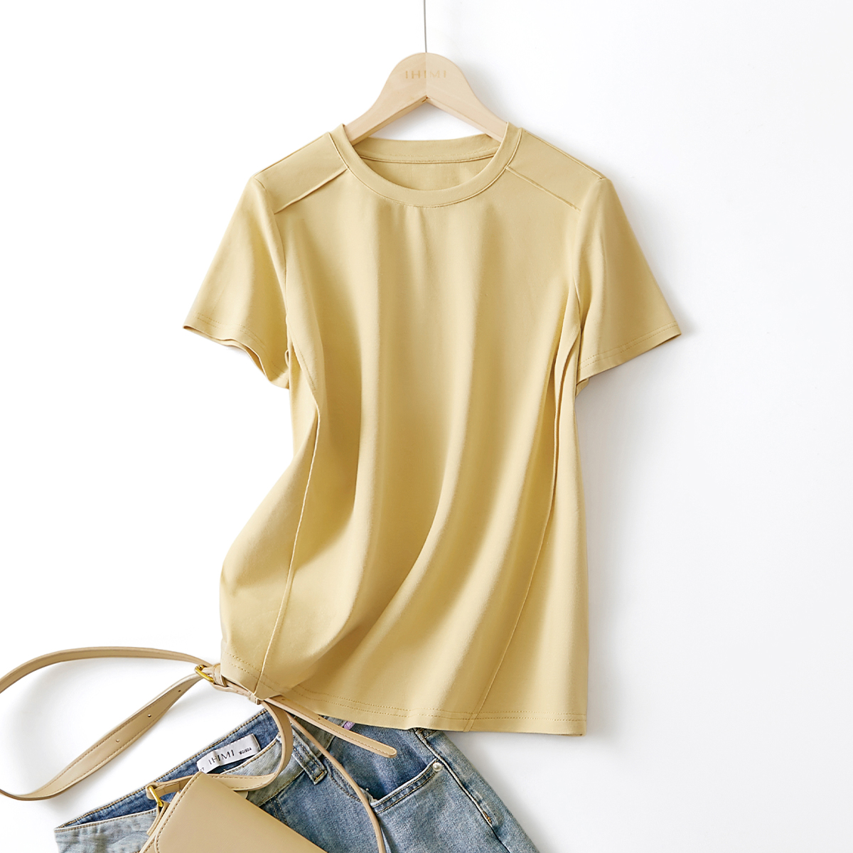 IHIMI/海谧【结构主义】2025夏新款气质感百搭简约圆领收腰显瘦T恤