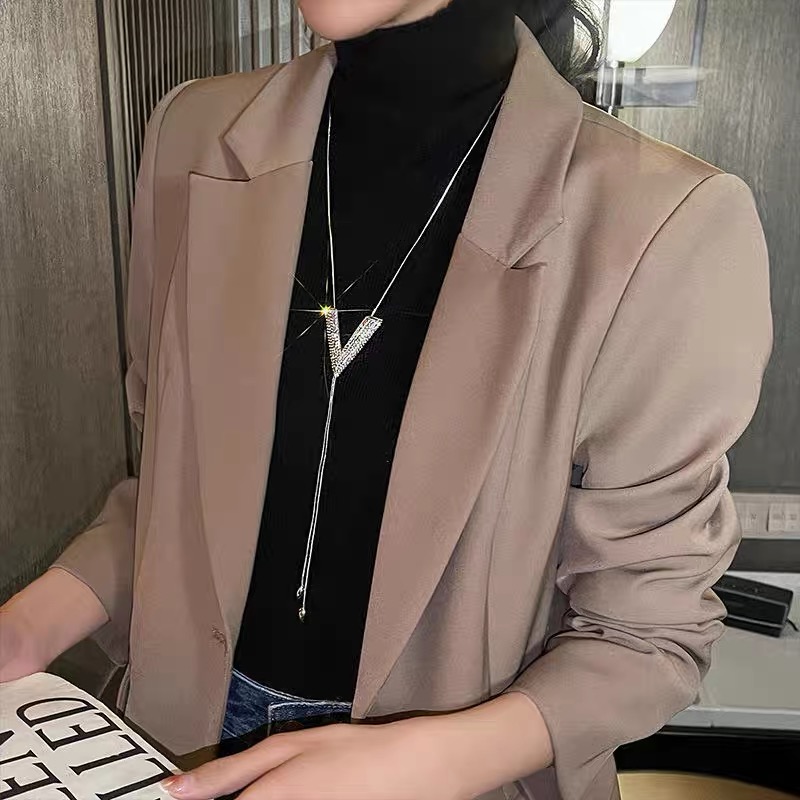 钛钢项链 小众高级感长款V字毛衣链女百搭气质挂件简约时尚秋冬