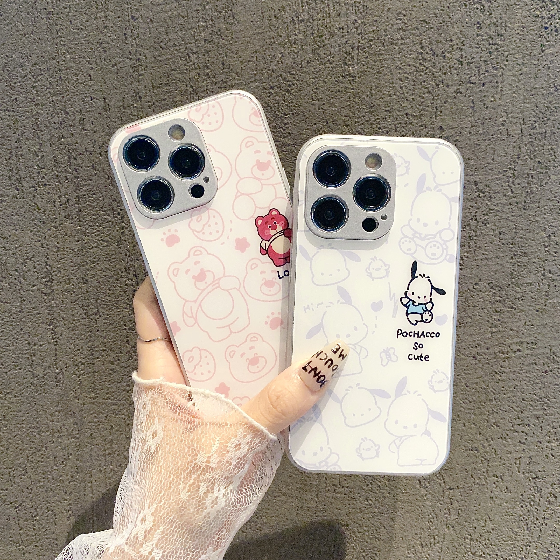 适用苹果15/华为/小米/OPPO/VIVO手机壳14pro卡通玻璃壳13新款12