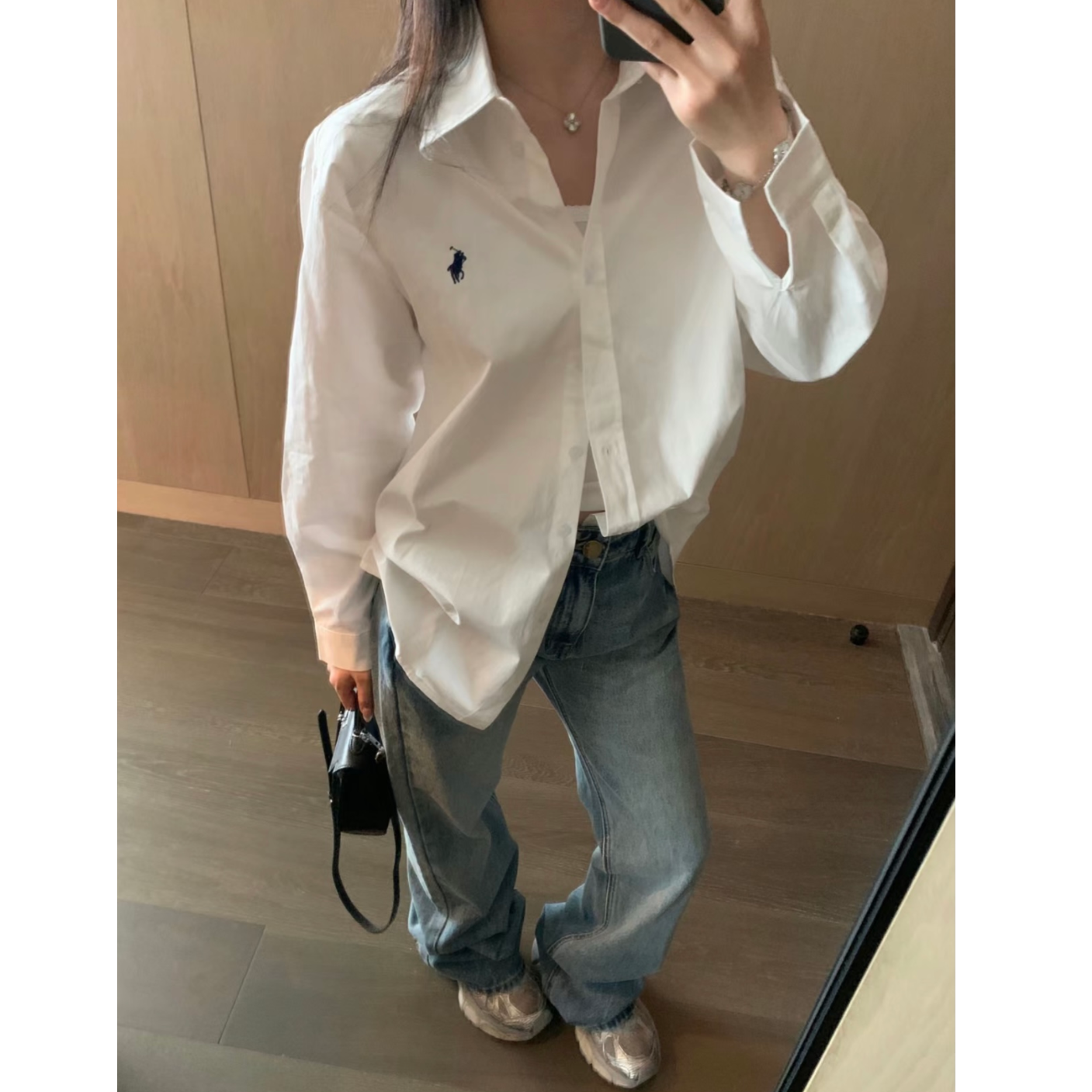 纯棉刺绣小马衬衫秋季新款打底白色衬衫女齐色