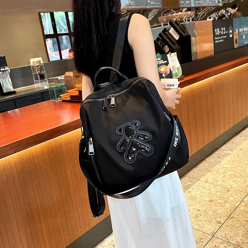 2025时尚新款洋气牛津布双肩包女包百搭简约潮流多功能背包旅行包