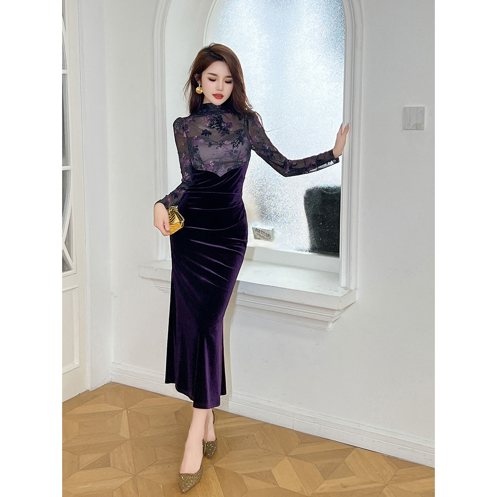 复古假两件连衣裙新款女丝绒高级感秋冬碎花紫色修身包臀鱼尾长裙
