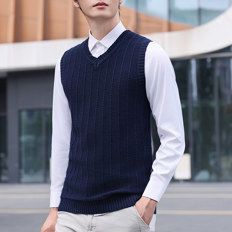 冬季毛线背心男V领针织马夹坎肩修身无袖毛衣马甲青年修身毛背心