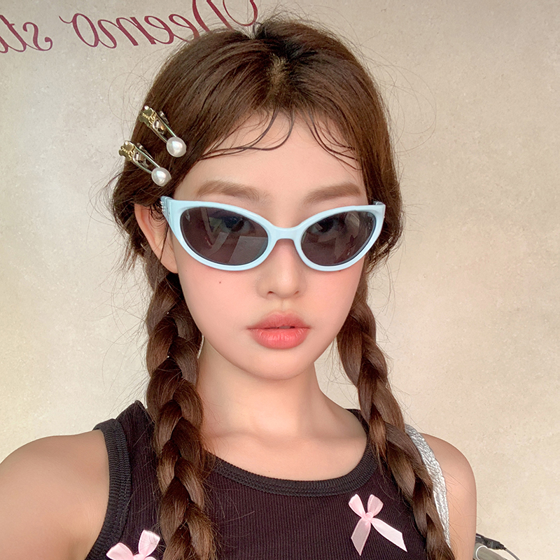 网红同款未来感2024新款眼镜朋克太阳镜女款Y2K千禧风发箍墨镜潮