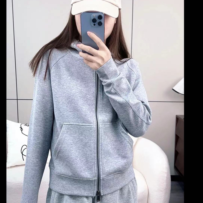 春秋新款宽松百搭外套女长袖空气层上衣连帽拉链纯色大码休闲卫衣