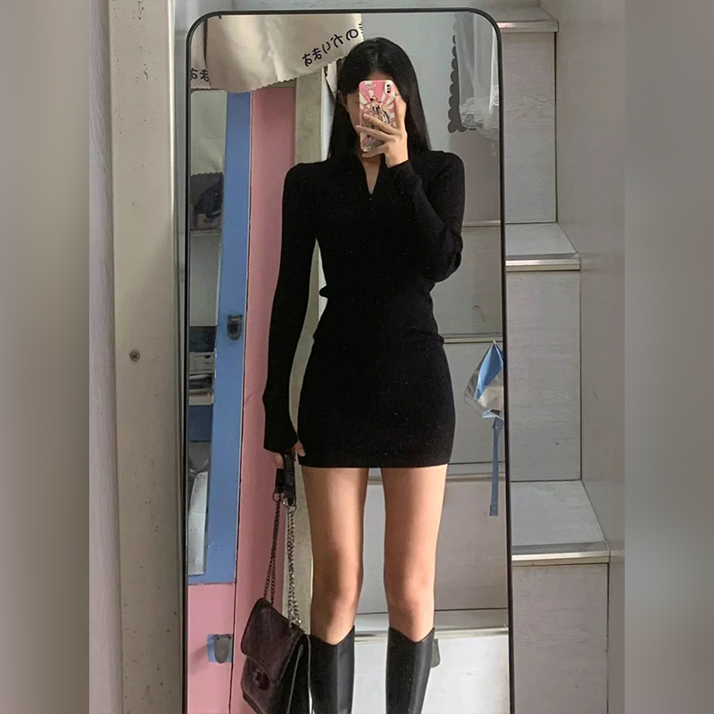 黑色修身长袖包臀裙性感裙子女秋冬爆款2025新款连衣裙气质小黑裙