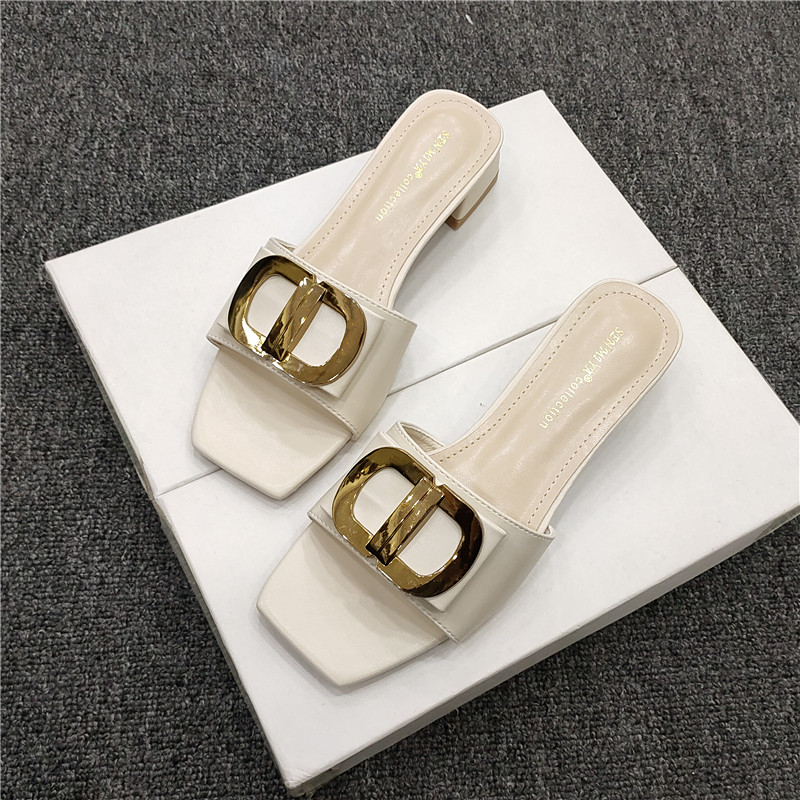 夏季高跟凉拖鞋女2025新款网红粗跟外出露趾一字拖仙女风中跟鞋拖