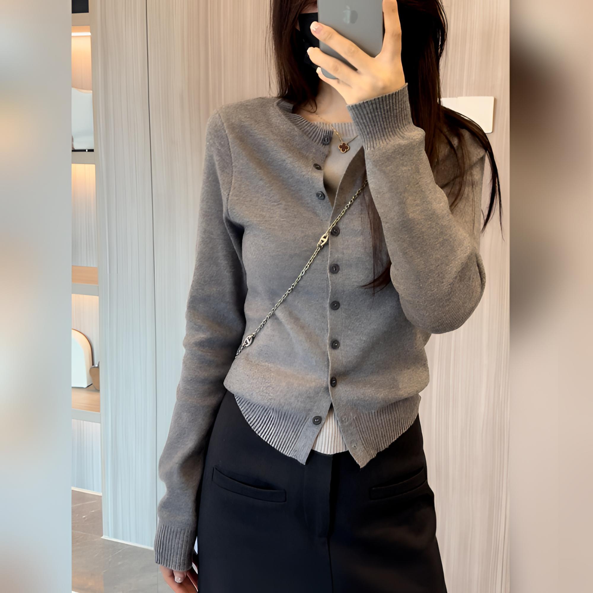 设计感长袖假两件女装春秋季新款时尚减龄修身穿搭短款打底衫上衣