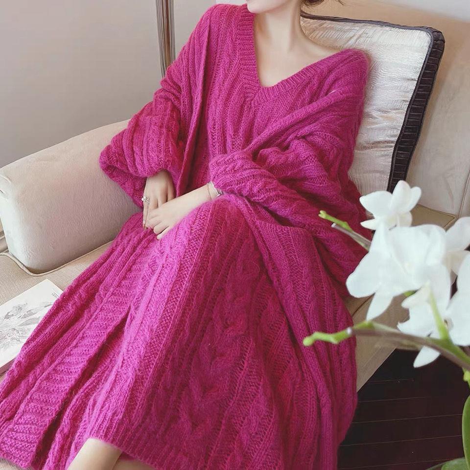 ”高颜值独制“慵懒重磅仿马海毛温柔洋气魅玫红秋冬长款毛衣秋新年