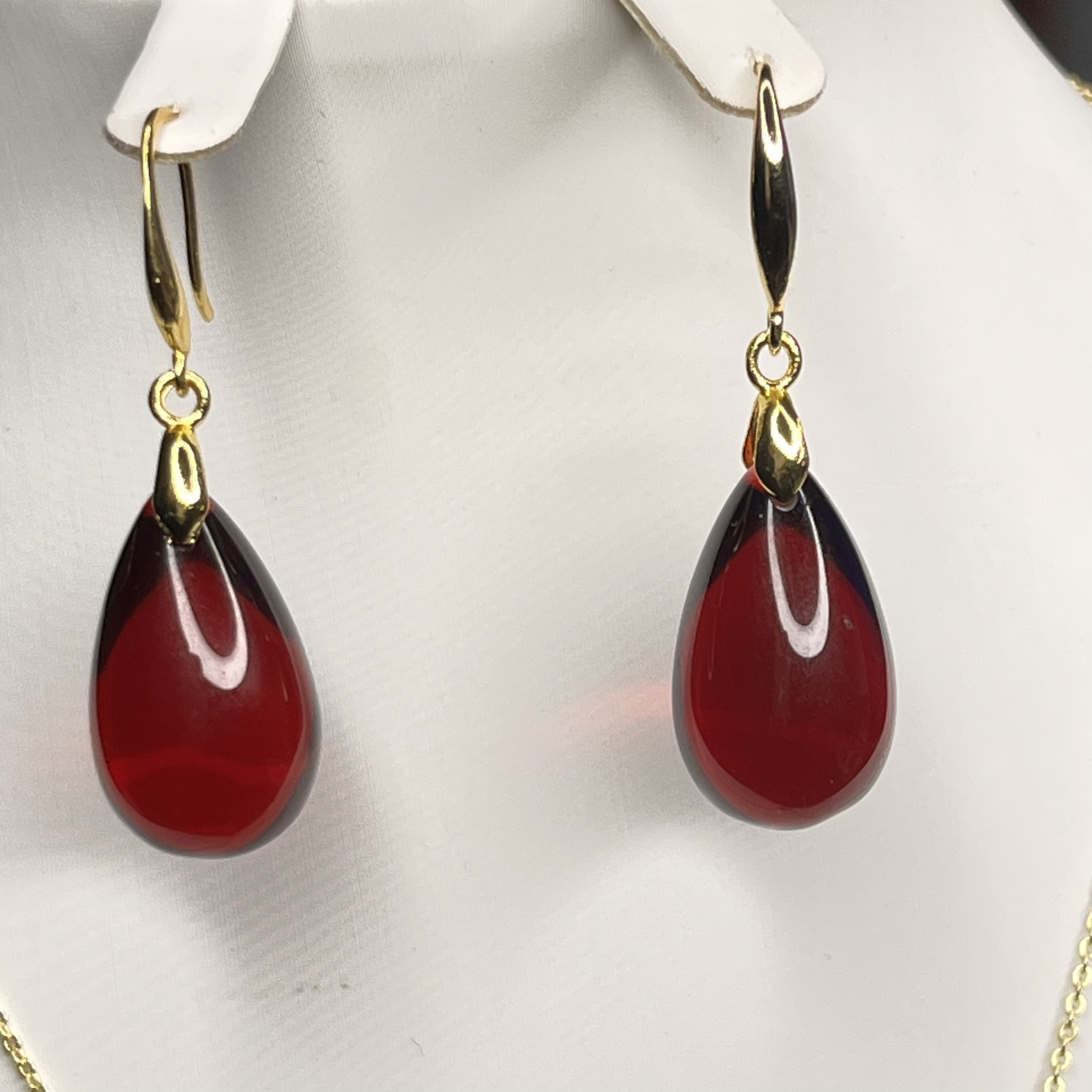 钛钢亚克力耳饰 镶嵌耳环金色气质长款耳钩设计kahriwapasanHal