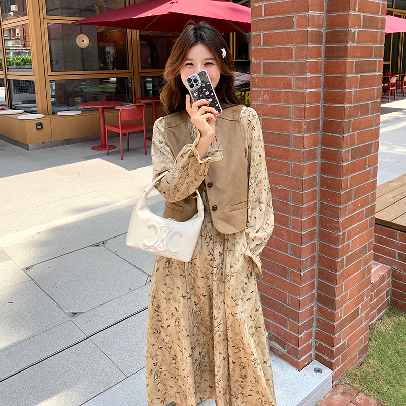 长袖设计感蕾丝两件套装连衣裙女2025春秋季新款气质显瘦马甲复古