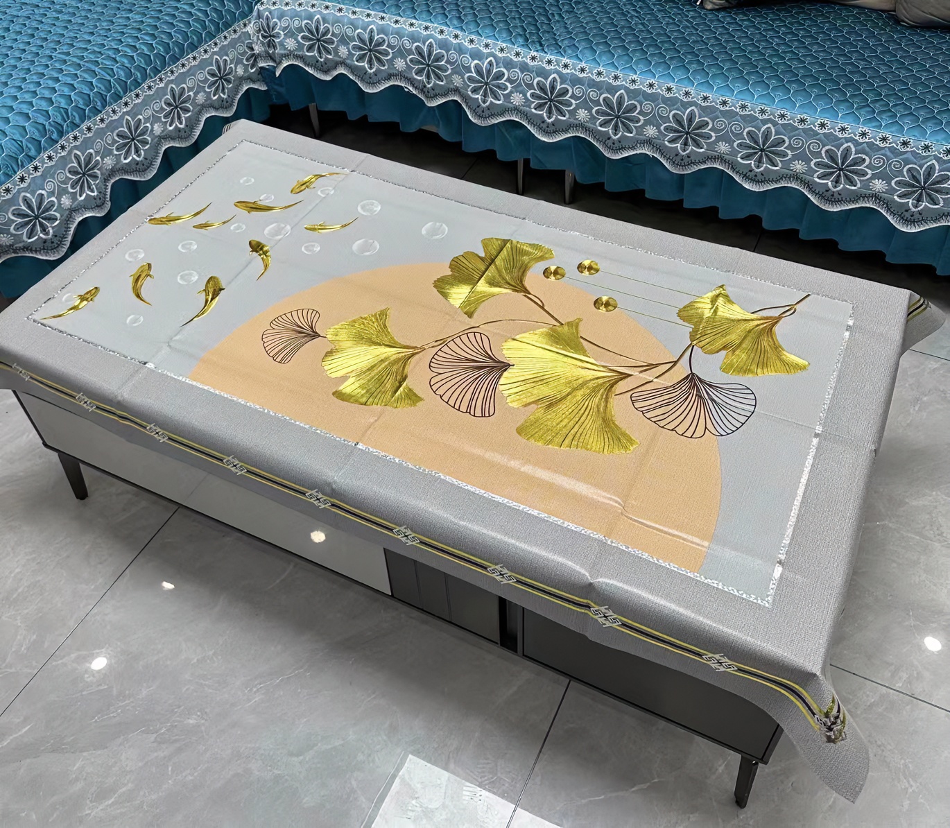 【金鱼银杏叶】防水防油防烫免洗茶几布餐桌布【长150X宽90厘米】