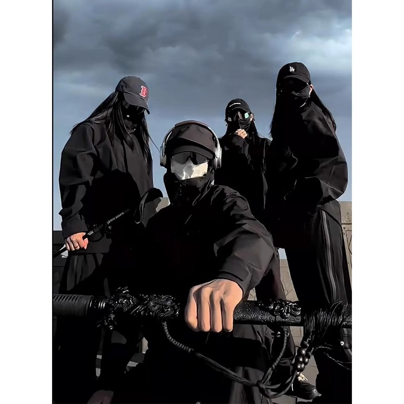 黑武士防水冲锋衣套装男款爬山穿搭美式机能风裤子户外登山服一套