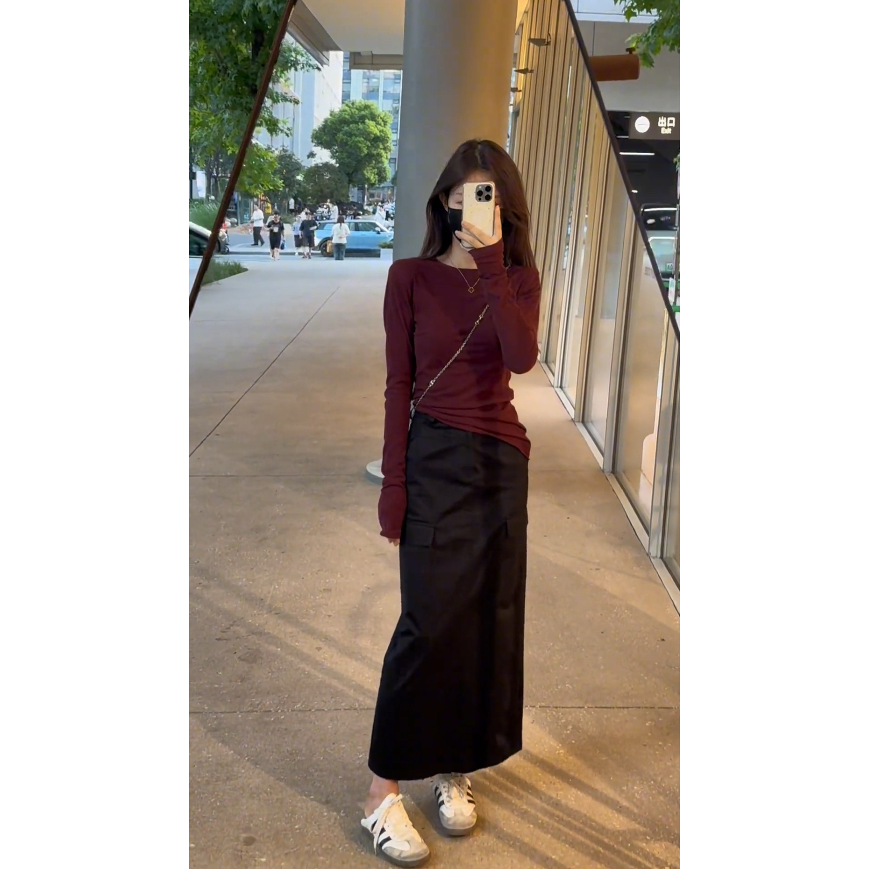 韩系ins简约气质一整套女2025春季修身显瘦t恤衫后开叉高腰半身裙