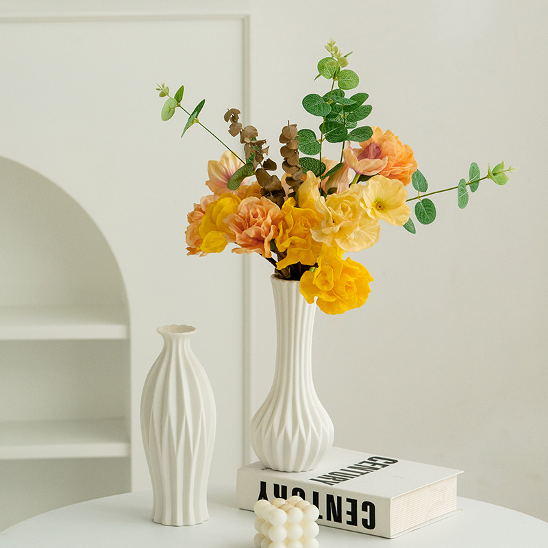北欧简约创意白色陶瓷花瓶水培鲜花装饰家居客厅桌面插花干花摆件