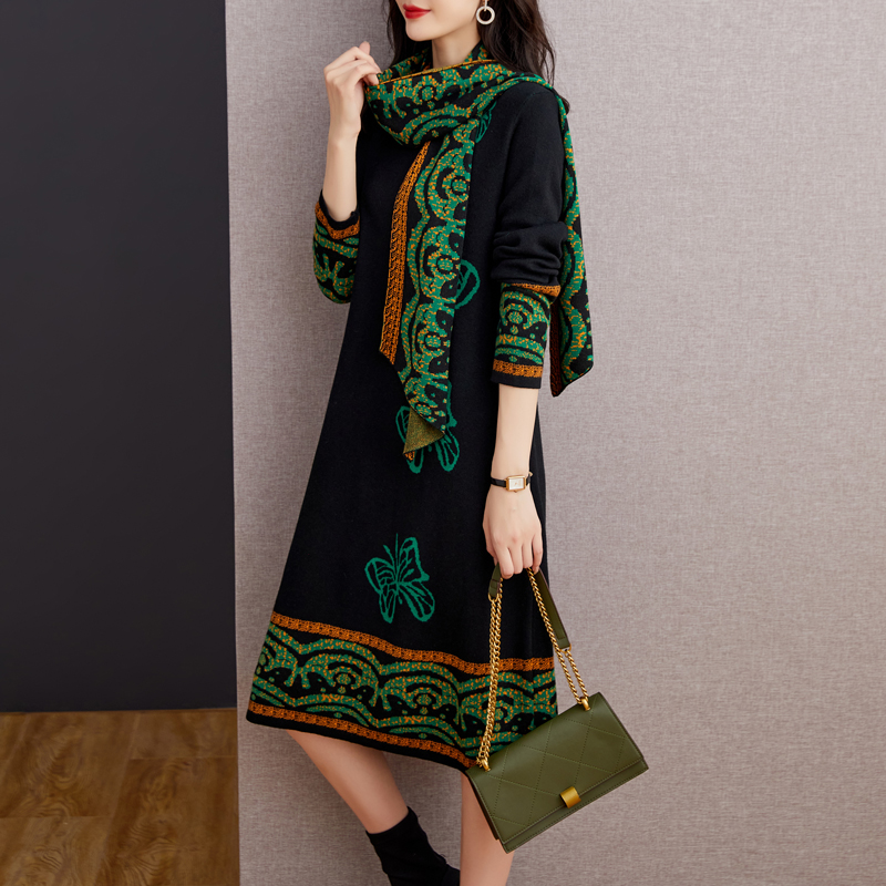 8302# 秋冬装新款时尚保暖洋气提花复古印花连衣裙民族风裙子