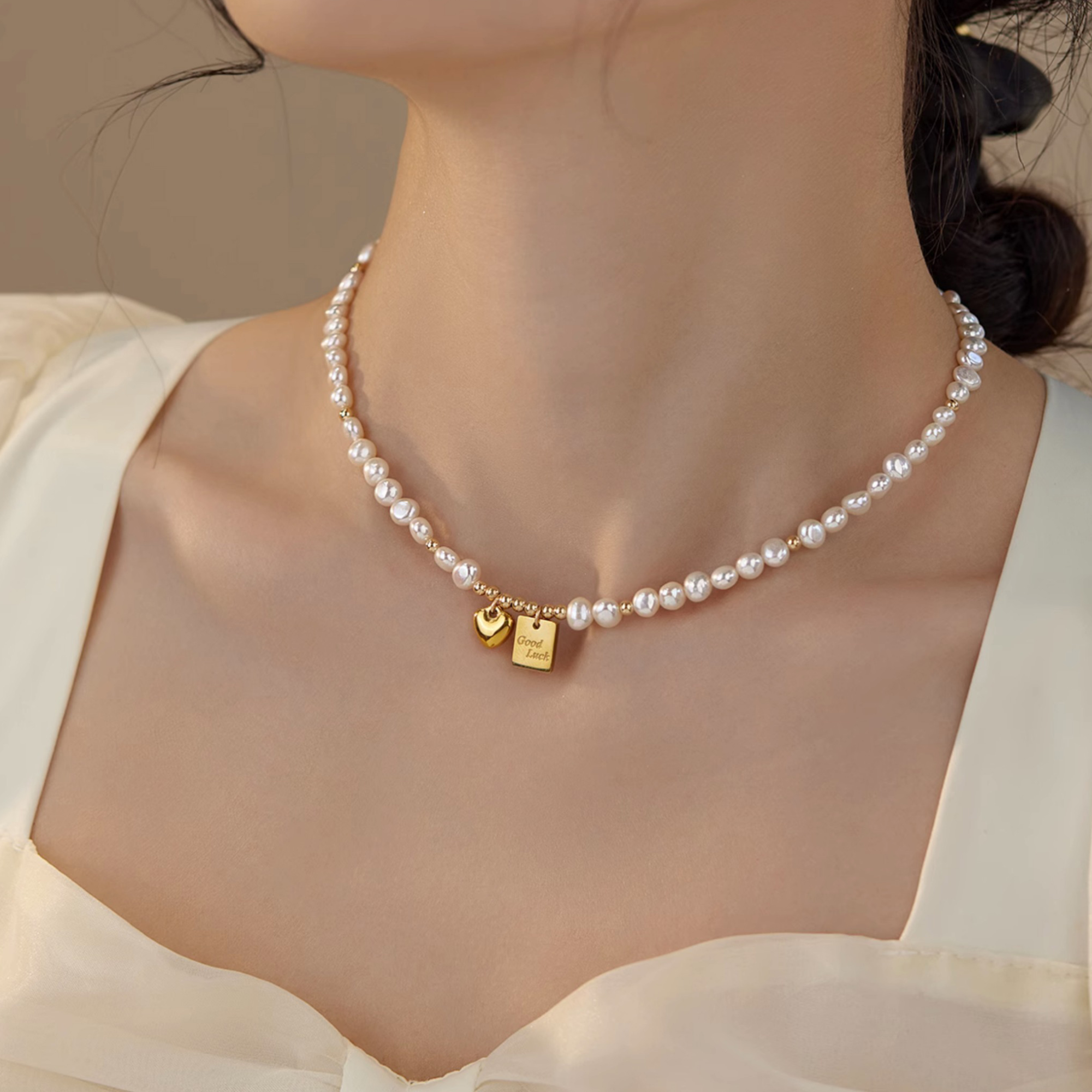 天然异性巴洛克珍珠项链女时尚爱心吊坠锁骨链颈链拼接百搭气质