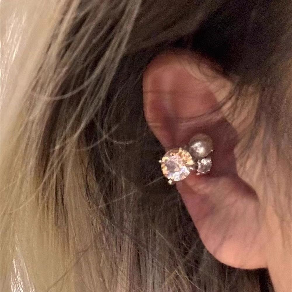 超闪爆闪耳骨夹女小众设计感高级感无耳洞耳夹百搭耳饰女