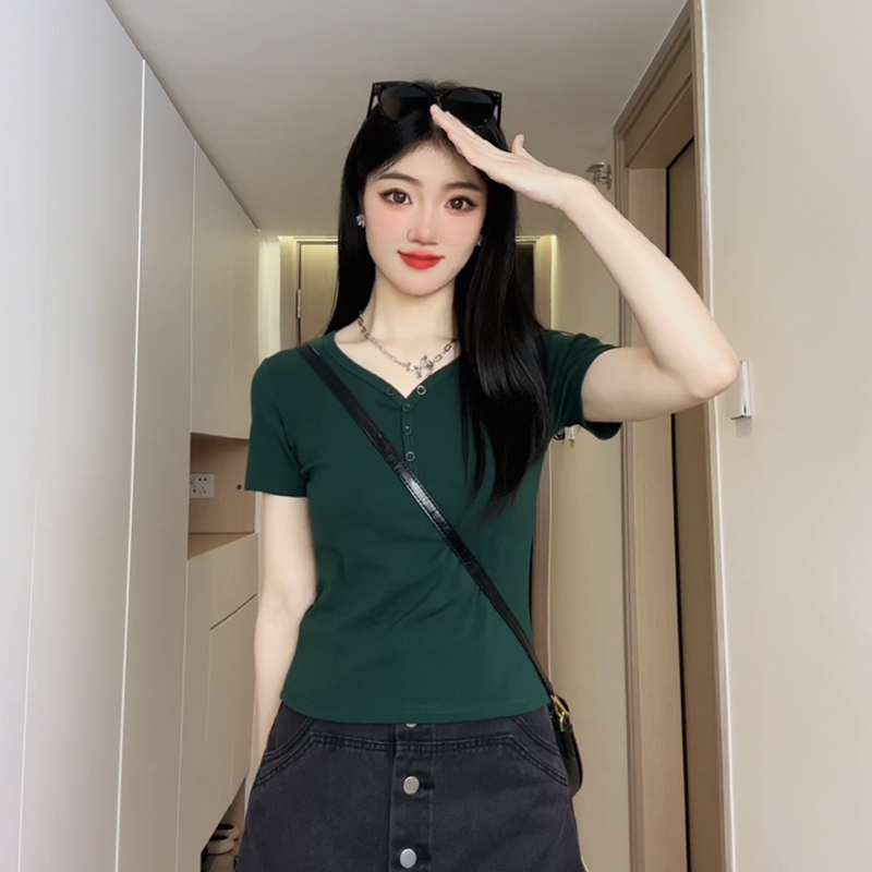 新款短袖t恤女夏季网红棉T显瘦修身百搭V领纯色设计感时尚上衣