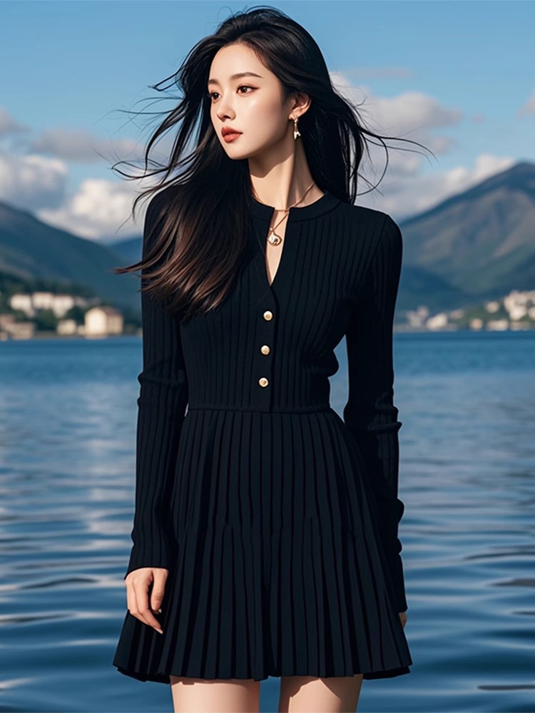 黑色长袖针织连衣裙女秋2025新款气质收腰单排扣设计拼接百褶短裙