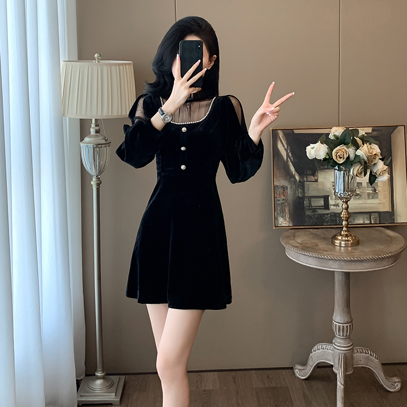 秋季富家千金气质小黑裙女小个子御姐轻熟风减龄小香风丝绒连衣裙