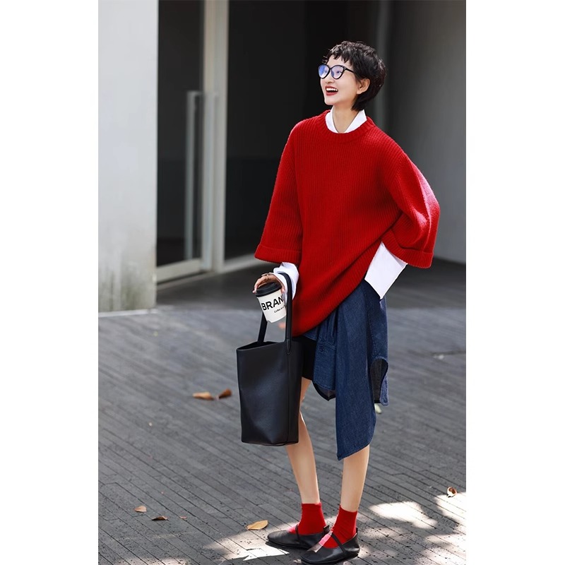 极简毛衣女秋冬慵懒松弛风落肩宽松叠穿高级感圣诞穿搭圆领针织衫