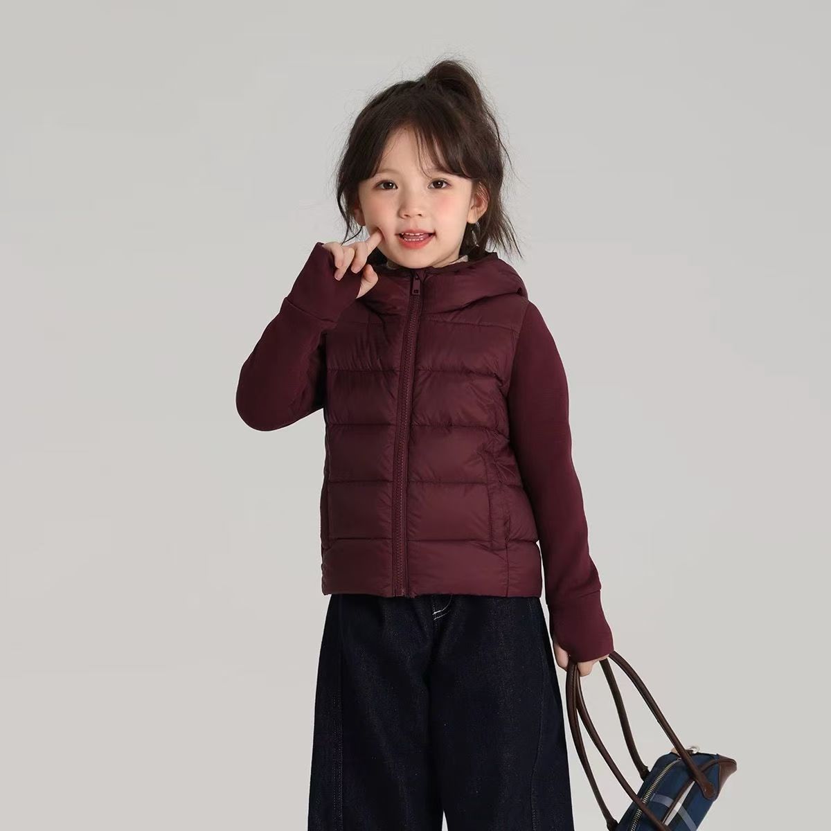 女童棉衣外套2025冬季新款学生儿童宝宝纯色连帽轻薄保暖棉服上衣