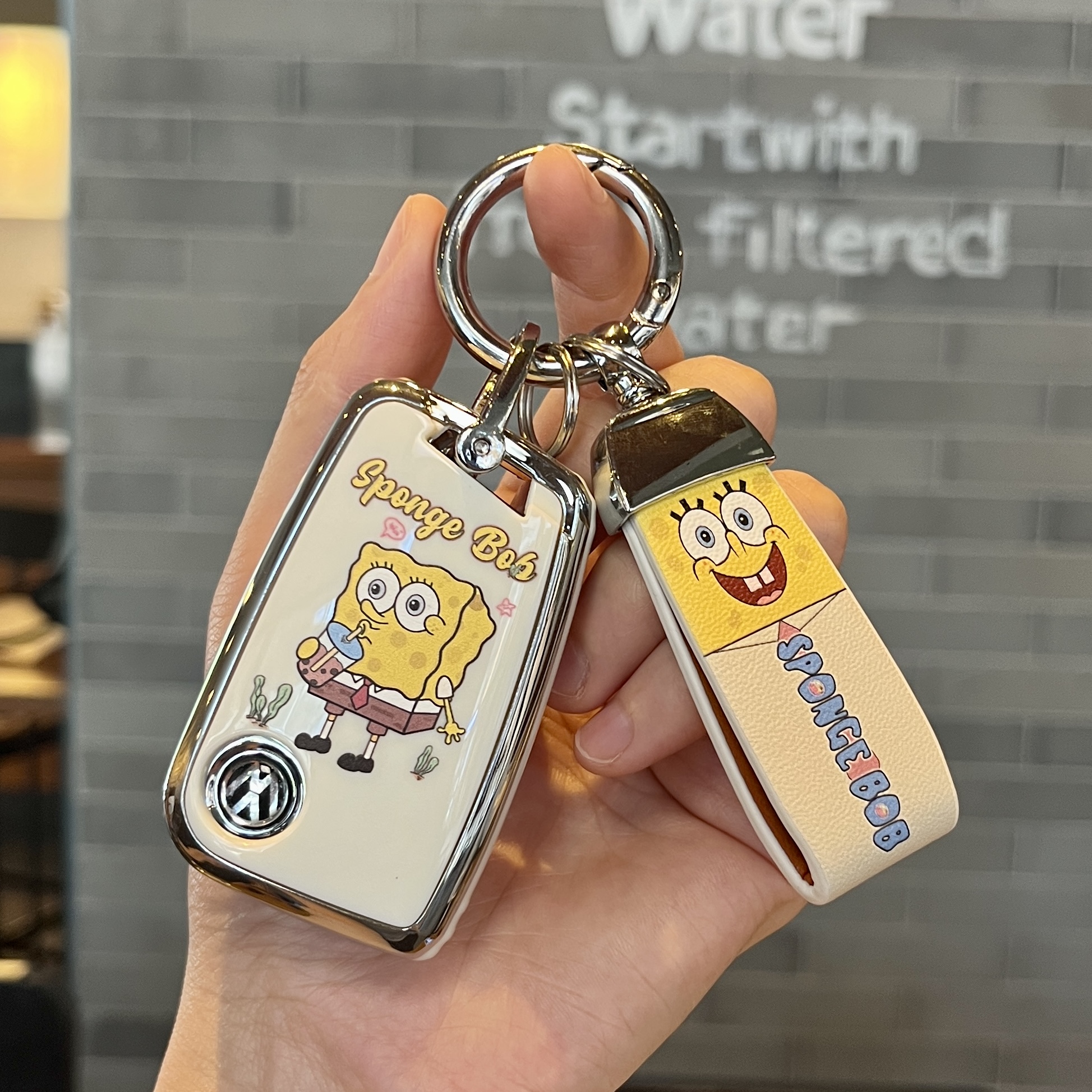 大众迈腾钥匙套23款帕萨特迈腾b8女cc车威然蔚揽帕萨特扣可爱包壳