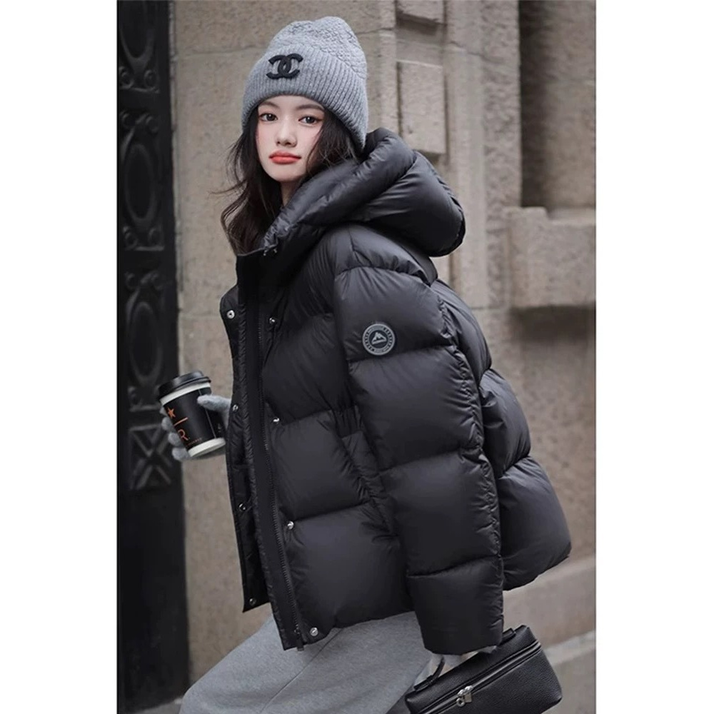 波司登极地联名羽绒服女长短款2025高级感连帽加厚设计感袖标保暖