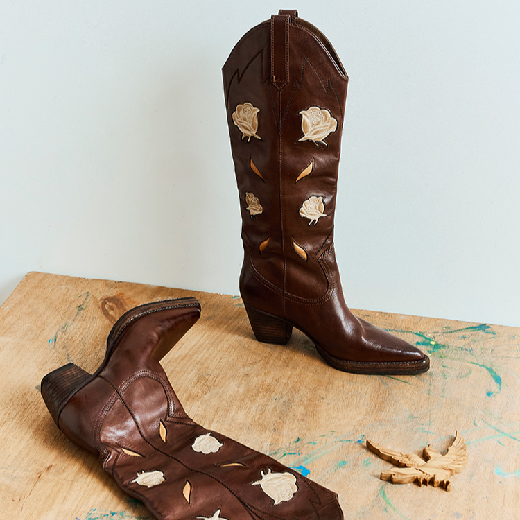 GLAS 设计师原创冬季新款 水洗马皮永不枯萎玫瑰花尖头及膝靴