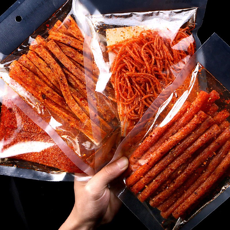 思乡山魔鬼辣条网红爆款湖南特产变态辣爆辣辣丝儿时童年年货组合