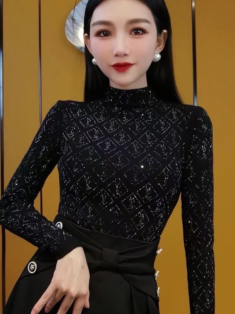 08格子【新疆包邮】打底衫女洋气烫钻小衫修身显瘦上衣女