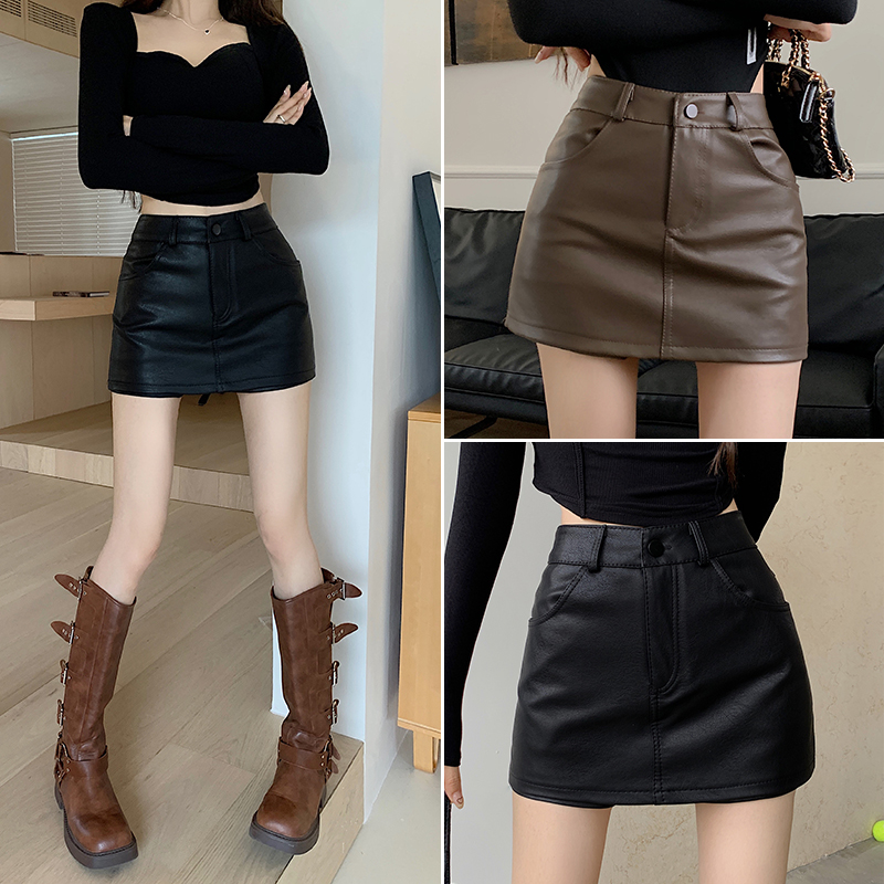 咖色pu皮裙子半身裙女秋冬季新款高腰显瘦包臀裙辣妹短裤裙防走光