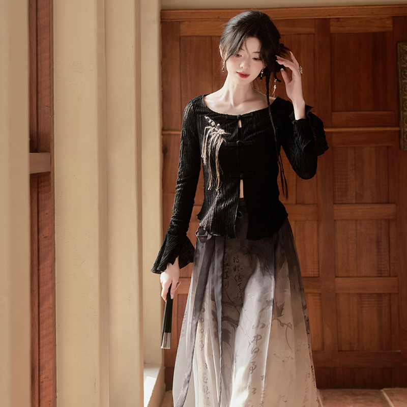 十三余小豆蔻儿[山中书事]国风日常开衫改良百搭马面裙春秋