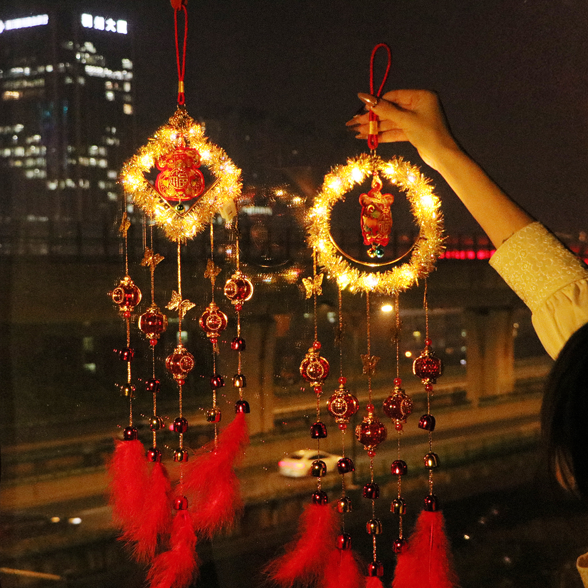 2026马年新年发光铃铛挂件春节室内玄关客厅布置装窗户风铃饰灯