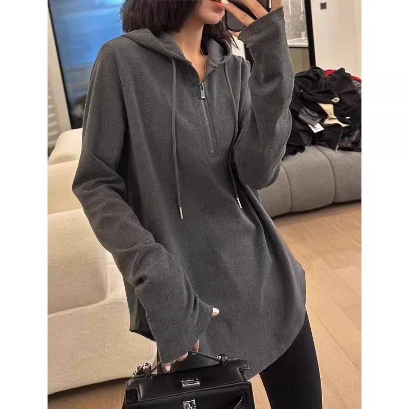 芊芊芙深灰色连帽长袖t恤女2025秋季新款设计感宽松显瘦休闲上衣