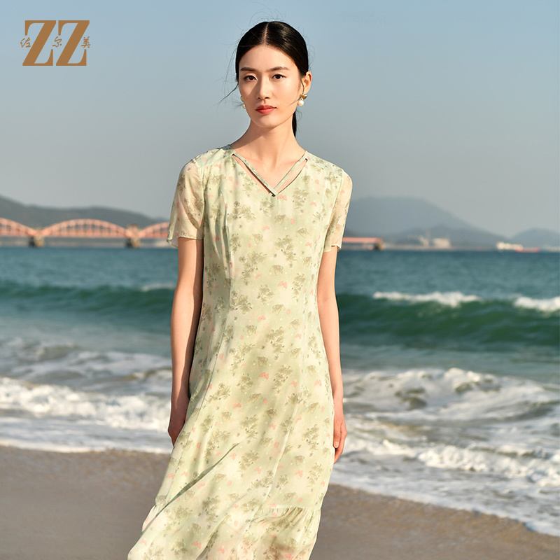 佐尔美夏季新款 休闲时尚小碎花短袖桑蚕丝真丝连衣裙女E32LS83