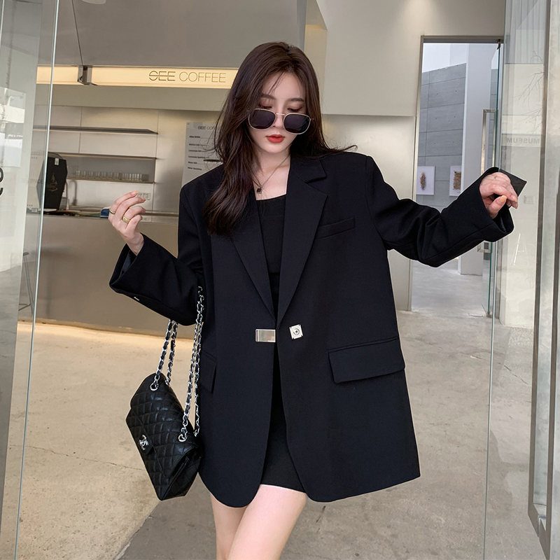 设计感炸街黑色西装外套女春秋新款韩版宽松显瘦休闲小众西服上衣