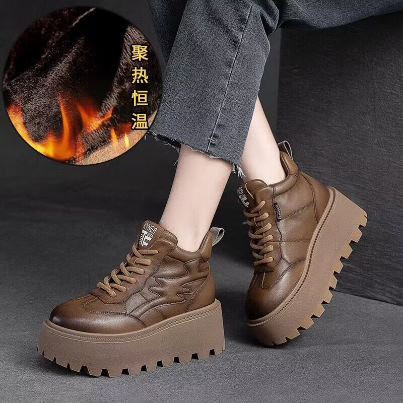 冬季加绒保暖靴子松糕厚底增高短靴女低帮真皮复古牛皮马丁靴棉靴
