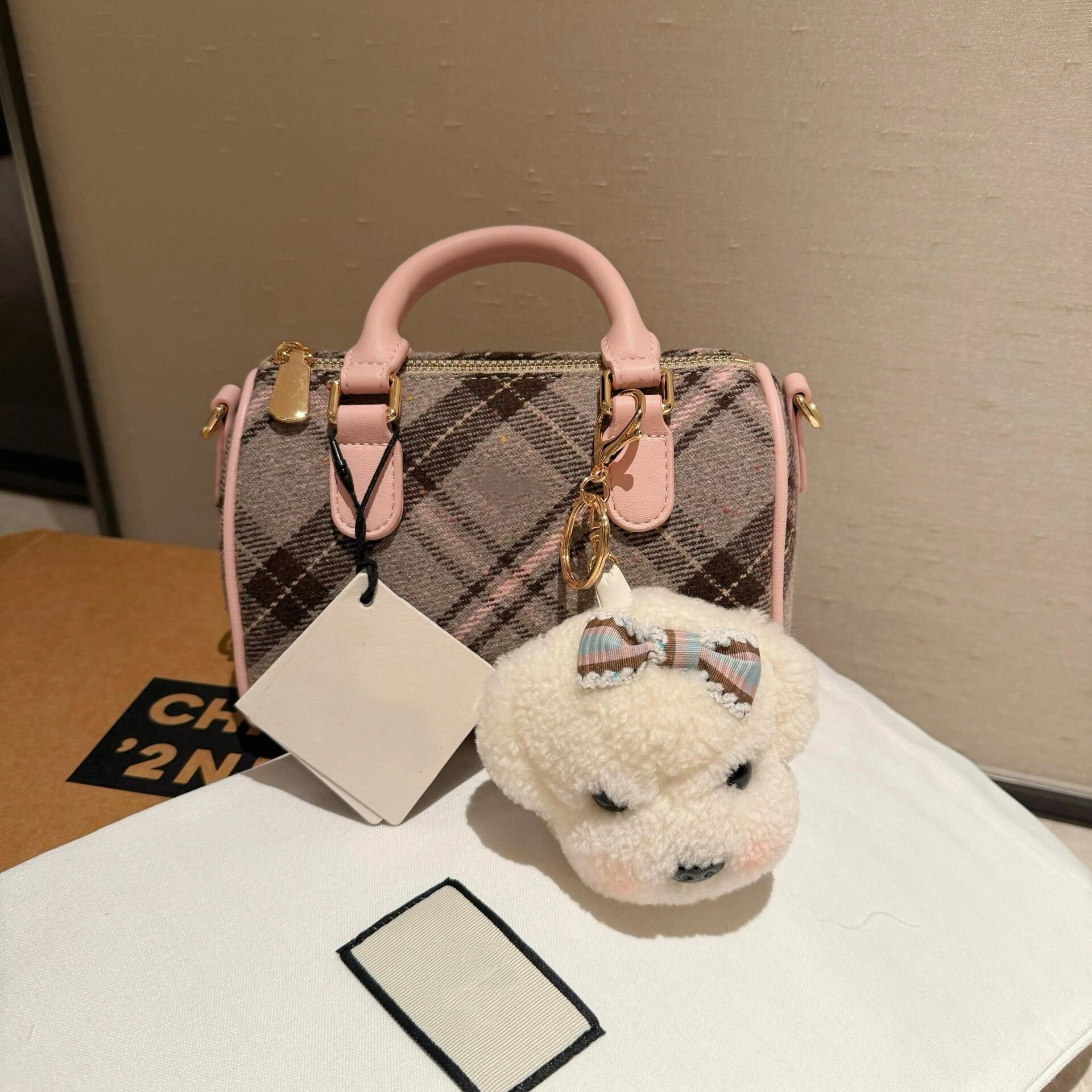 可比豆轻奢英式下午茶枕头波士顿女秋冬格纹手提小拎包单肩斜挎包