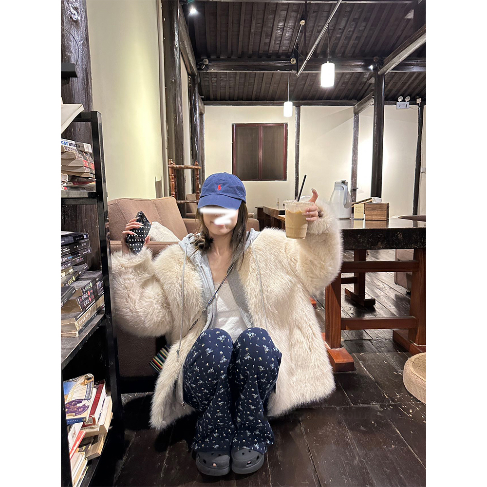 小香风百搭皮毛一体拼接连帽假两件设计保暖长袖毛毛外套女秋冬