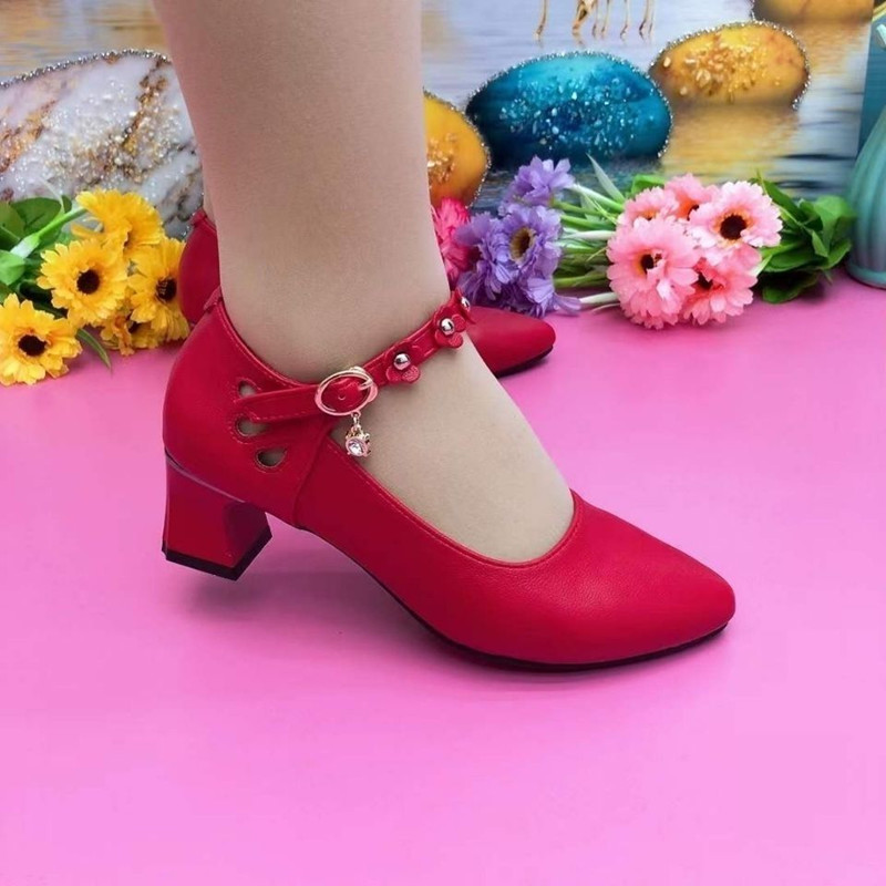 高跟鞋女夏款2025年新款尖头浅口一字扣单鞋百搭带扣软皮通勤女鞋
